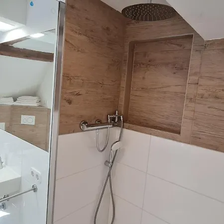 Am Bach Prinz Charming Appartement